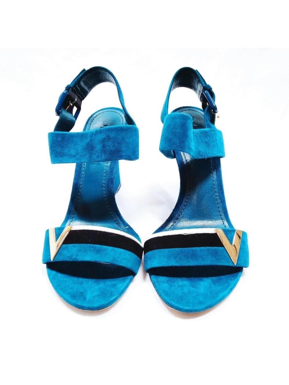 Blue Velvet Louis Vuitton Sandals with black and white stripes - Picture 2 of 5